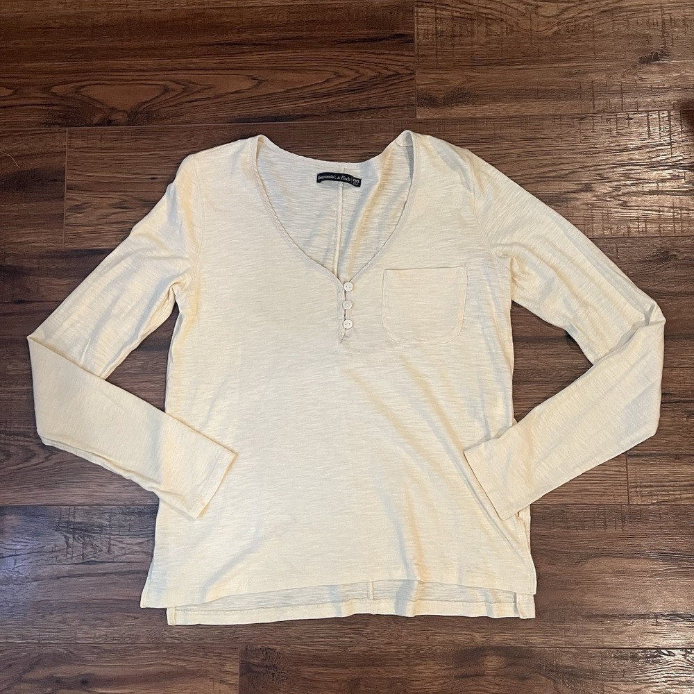 Vtg Y2K Abercrombie & Fitch Butter Yellow Long Sleeve Henley Bella Swan Twilight
